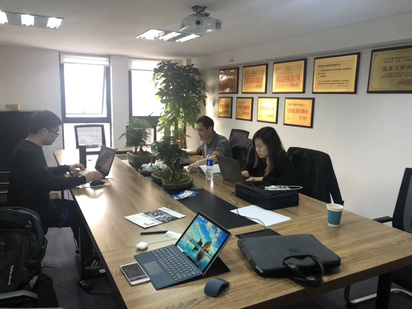 微信图片_20181121162158.jpg